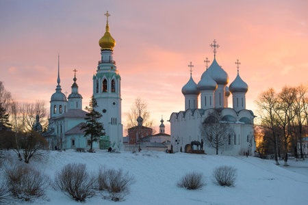 March sunset in old Vologda. Russiaのeditorial素材