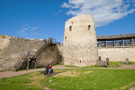 IZBORSK, RUSSIA - JUNE 10, 2018: Sunny June day at the towerのeditorial素材