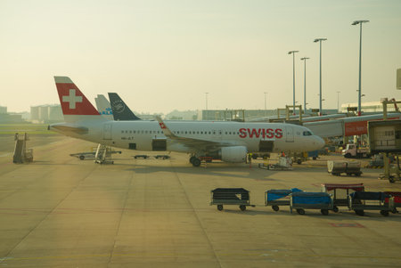 AMSTERDAM, NETHERLANDS - SEPTEMBER 17, 2017: Airbus A320-200 (HB-JLT) Swiss International Air Lines  on Schiphol Airport peron on a sunny September morningのeditorial素材
