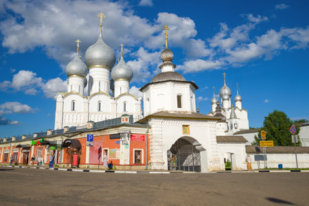 ROSTOV THE GREAT, RUSSIA -  JULY 19, 2017: View of the Assumption Cathedral from the town square on a sunny July dayのeditorial素材