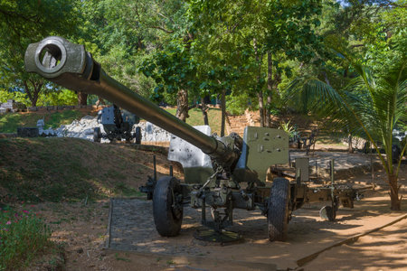 TRINCOMALEE, SRI LANKA - FEBRUARY 10, 2020: 130-mm medium Chinese artillery gun on the Orr's Hill War Museumのeditorial素材