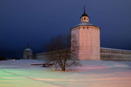 View of the ancient towers of the Kirillo-Belozersky monastery on night.の写真素材