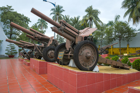 DA NANG, VIETNAM - JANUARY 05, 2016: Artillery pieces used in the Vietnam War in the museum of the 5th militarized zoneのeditorial素材