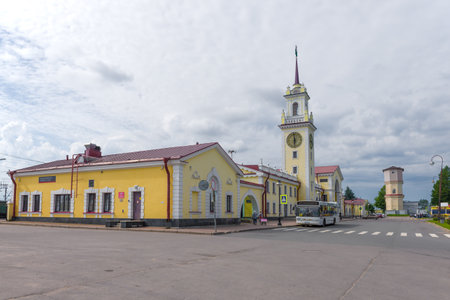VOLKHOV, RUSSIA - AUGUST 09, 2020: View of the railway station building of Volkhovstroy-1 station on a cloudy August dayのeditorial素材