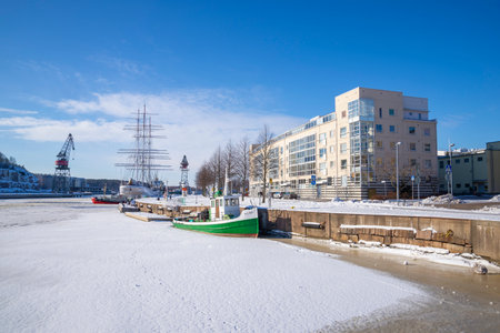 TURKU, FINLAND - FEBRUARY 23, 2018: Aurajoki river embankment on a sunny February dayのeditorial素材