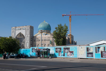 TASHKENT, UZBEKISTAN - SEPTEMBER 03, 2022: View of the construction of the Center of Islamic Civilization on a sunny dayのeditorial素材