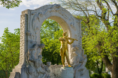 VIENNA, AUSTRIA - APRIL 25, 2018: Monument to Johann Strauss in a city park on a sunny April dayのeditorial素材