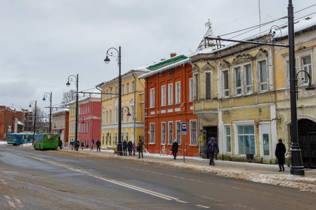 RYBINSK, RUSSIA - JANUARY 03, 2021: Cloudy January day on Krestovaya street. Historical center of Rybinskのeditorial素材