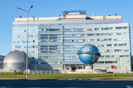 KIRISHI, RUSSIA - OCTOBER 21, 2023: Office building of the Kinef company (Kirishinefteorgsintez) on a sunny October dayのeditorial素材