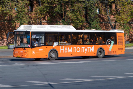 NIZHNY NOVGOROD, RUSSIA - SEPTEMBER 05, 2024: City bus LiAZ-5292.67 in motion on a sunny dayのeditorial素材