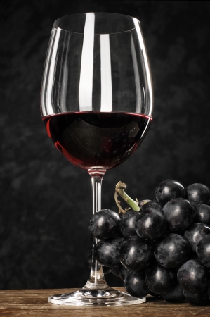 red wine and grapesの写真素材