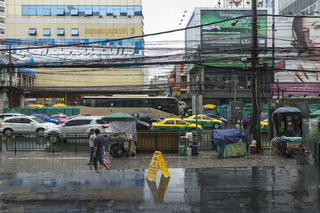 BANGKOK THAILAND - OCT 2 : scene of raining on Petchaburi Road in Pratunam area on october, 2, 2016, thailand.のeditorial素材