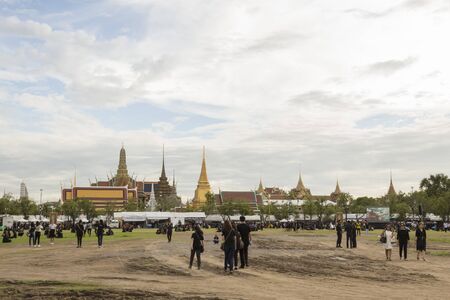 BANGKOK THAILAND - NOV 13 : a crowd of mourners at center of Sanam Luang, while the body of Thailand Bhumibol Adulyadej keep in Grand Palace on november, 13, 2016のeditorial素材