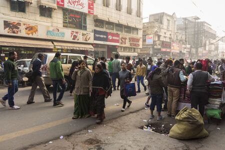 DELHI, INDIA - December 28 2014 : unidentified india people in karol bagh in delhi, this place is one of shopping place of delhiのeditorial素材