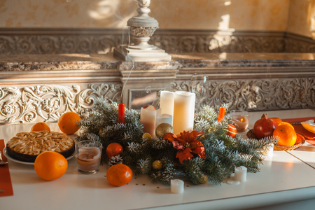 Christmas decorations on a table in the living roomの写真素材