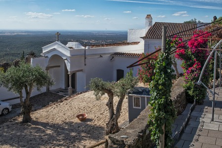 Town inside the Monte Velho castle in Alentejo in Portugal.のeditorial素材