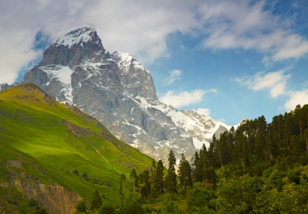 Snowy mountainの写真素材