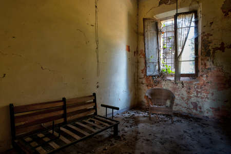 September 2021, Italy. Old villa long abandoned somewhere in the north of Italy. Urbexのeditorial素材