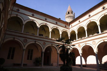 The inner courtyard with the characteristic tower. Rivalta castle, Emilia Romagna, Italy.のeditorial素材