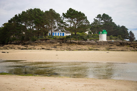 View of Plage de la Minaouet during low tide, Finistere, Brittany, France.の写真素材