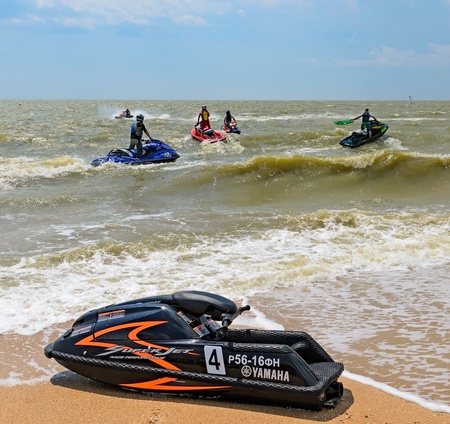 DOLJANSKAYA, RUSSIA - JUNE 26: unidentified participants in action during the  competitions on water sports event in Doljanskaya spit on June 26, 2013.のeditorial素材