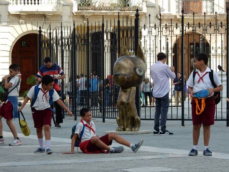 Pupils playing in Havana, Cubaのeditorial素材