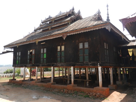 Hsin Khaung Taung Kyaung, Pindaya, Shan State, Myanmarのeditorial素材