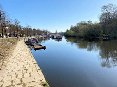 A view of the river Dee at Chester in Springのeditorial素材