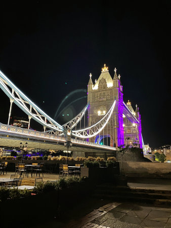 Tower Bridge at night lit up in Purpleの写真素材