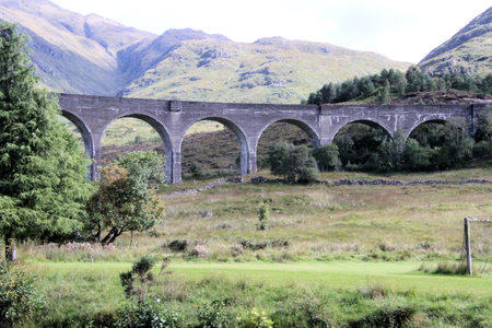 A view of the Glenfinnan Viaduct in Scotlandの写真素材
