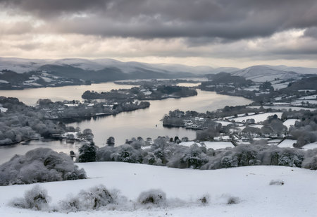 Landscape image of Lake District with reflection in water, England, UKの素材