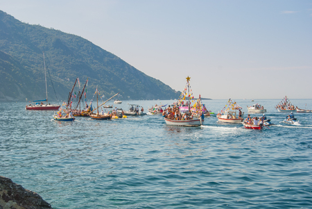 Procession of the U Dragun and other colored boats during of Stella marisのeditorial素材