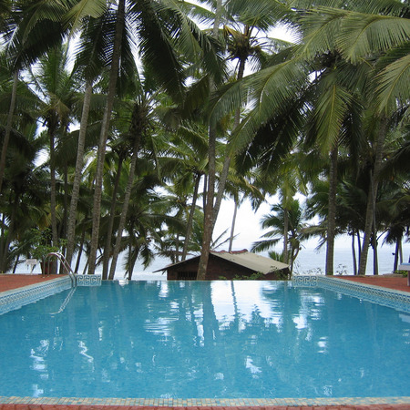 Kovalam, India - June 02, 2004 : Swimming pool in Kovalamのeditorial素材