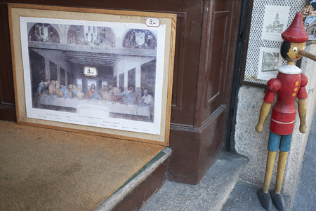 Milan, Italy - Novenber 30, 2016 : Souvernirs of 'The Last Supper' sold in Milanのeditorial素材