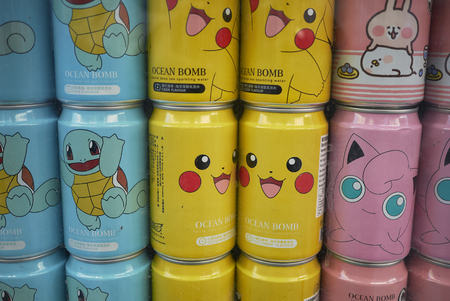 London, United Kingdom - June 26, 2018 : Sparkling Water Soda Cansのeditorial素材