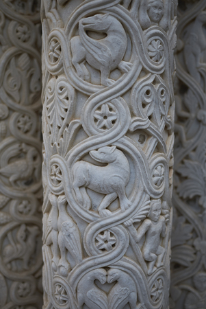 Monreale, Italy - September 11, 2018 : Details of Monreale cathedral cloisterのeditorial素材