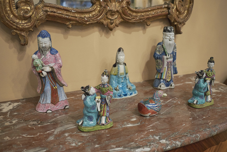 Milano, Italy - September 26, 2018 : Antique chinese statues Villa Necchi Campiglioのeditorial素材