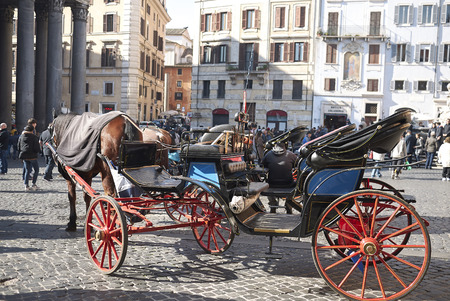 Roma, Italy - February 09, 2019 : horses carriage in Pantheon squareのeditorial素材