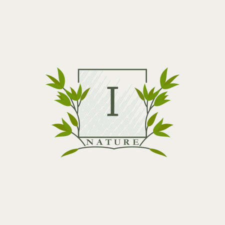 Green eco letters I logo with leaves in square shape. Initials with botanical elements with floral letter design for business identityのイラスト素材