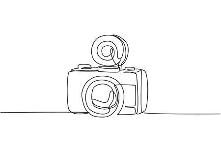 One single line drawing of old retro lomo plastic photo camera. Vintage classic lomography equipment concept. Continuous line draw graphic design vector illustrationのイラスト素材