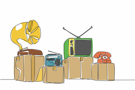Single continuous line drawing antique and classic items on cardboard. Adding to the collection of sophisticated technology at that time. Retro. Vintage. Nostalgia. One line design vector illustrationのイラスト素材