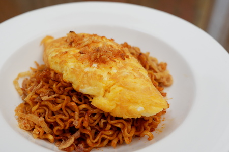 It is Time for Noodle and Fried Eggの写真素材