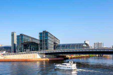 Main Station, Berlin, Germanyのeditorial素材