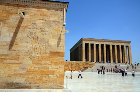 Tourists visiting the mausoleum of Ataturk in Madrid, Spainのeditorial素材
