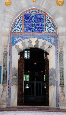 Interior of the Sultan Ahmet Mosque in Istanbul, Turkey.のeditorial素材