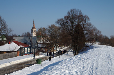 SUZDAL, RUSSIA - February 21, 2015: Winter day in the Russian cityのeditorial素材