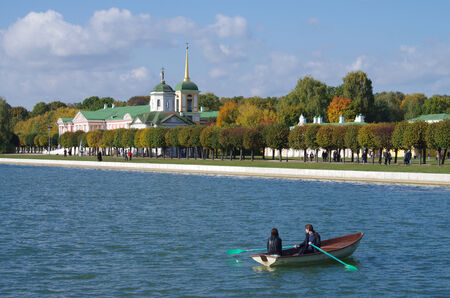 MOSCOW, RUSSIA - September 28, 2014: View of the Kuskovo estate in autumn dayのeditorial素材