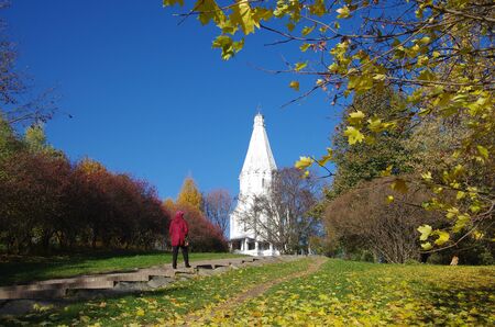 MOSCOW, RUSSIA - October 21, 2015: Autumn day in the Kolomenskoye estateのeditorial素材
