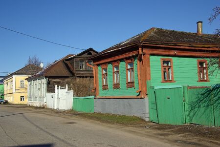KOLOMNA, RUSSIA - April, 2014: Old wooden houses on the streets of the townのeditorial素材