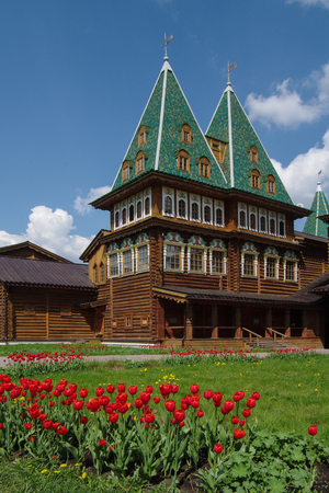 MOSCOW, RUSSIA - MAY, 2016: Palace of Tsar Alexei Mikhailovich in Kolomenskoye in spring dayのeditorial素材